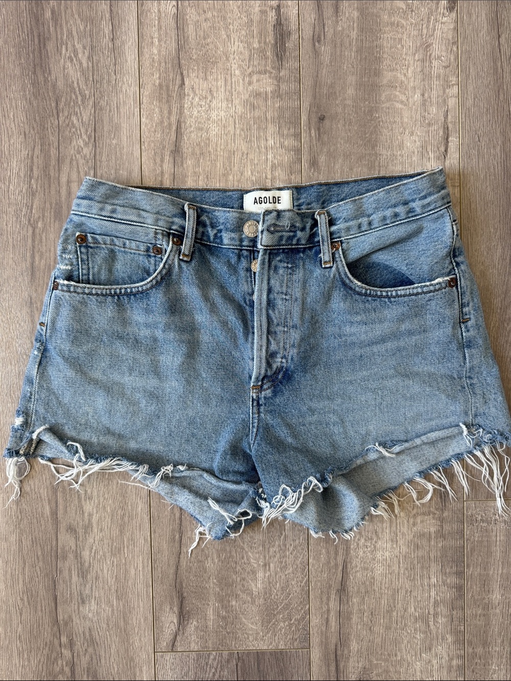 AGOLDE Parker Vintage Cutoff Organic Cotton Denim Shorts Size 26 Button Fly - Picture 2 of 7